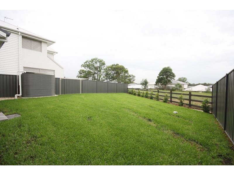 28 Fernleigh Court Arcadian Hills, Cobbitty NSW 2570