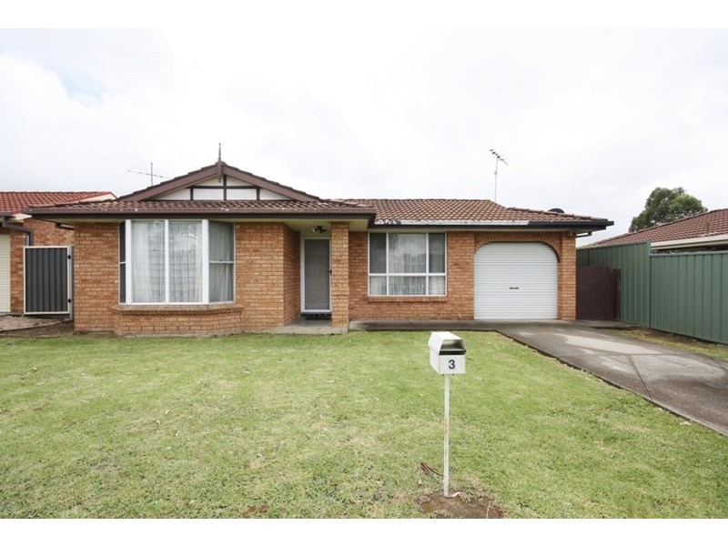 3 Bouddi Street, Bow Bowing NSW 2566