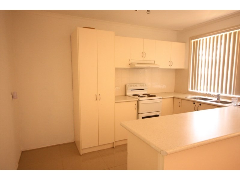 13 Kimberley Street, Leumeah NSW 2560