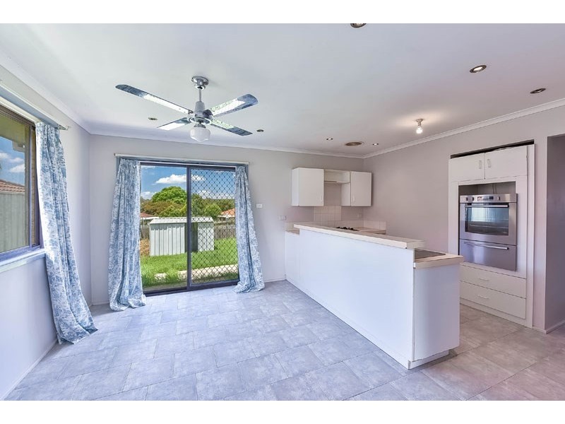 17 Bardolph Street, Rosemeadow NSW 2560