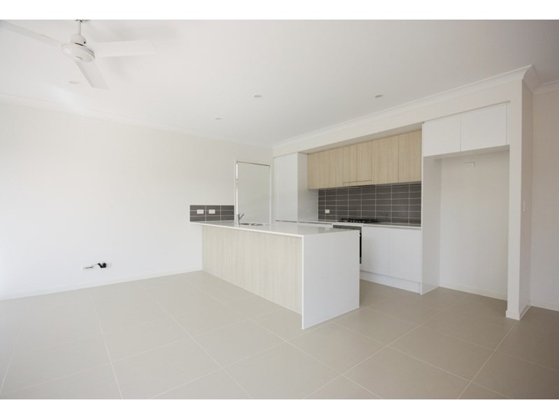 4 Whitfield Street, Gregory Hills NSW 2557