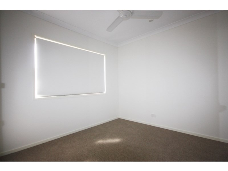 4 Whitfield Street, Gregory Hills NSW 2557