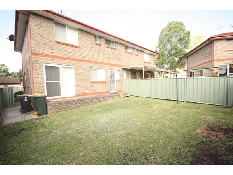 20/8 Wickfield Circuit, Ambarvale NSW 2560