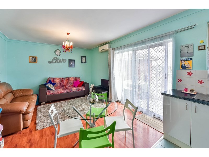 7/98 Dumaresq Street, Campbelltown NSW 2560