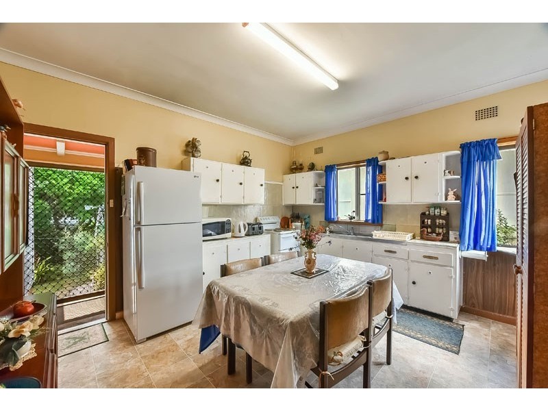 Campbelltown NSW 2560