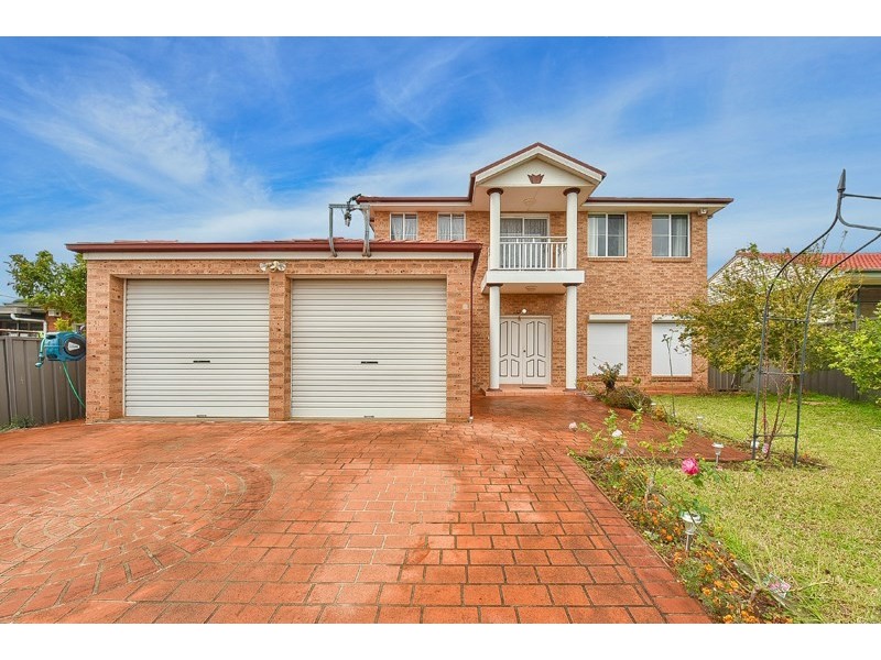 12 Euroka Street, Ingleburn NSW 2565