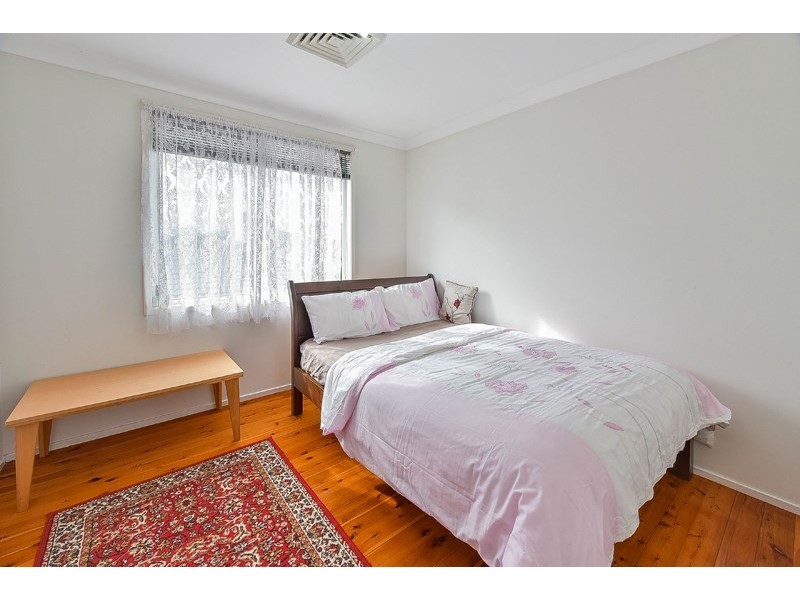 12 Euroka Street, Ingleburn NSW 2565