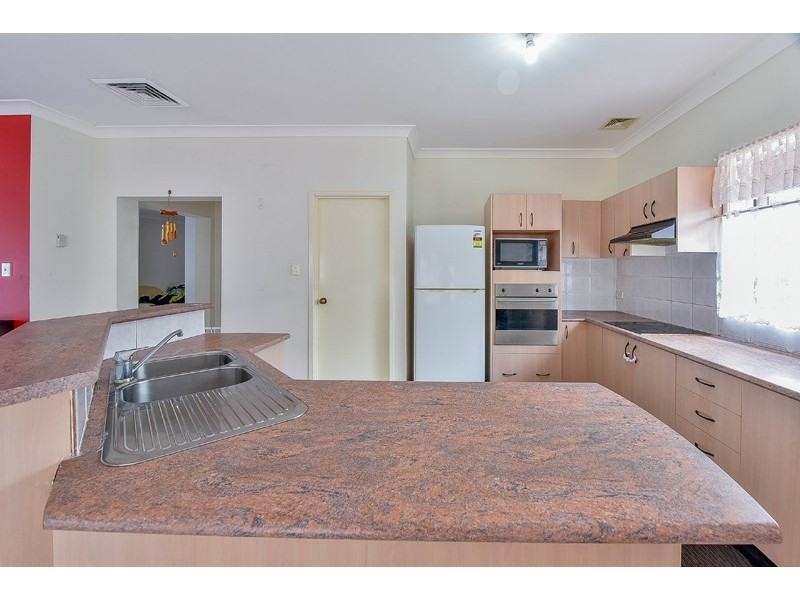 12 Euroka Street, Ingleburn NSW 2565