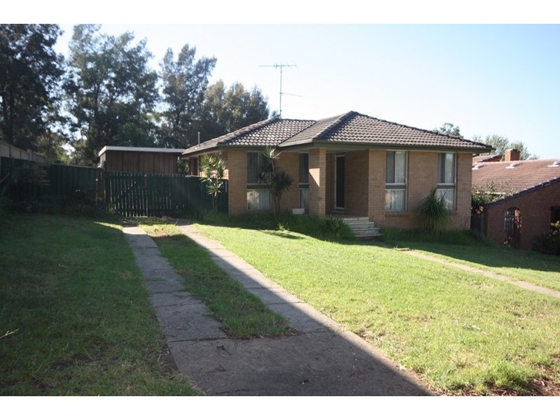 17 Albillo Place, Eschol Park NSW 2558