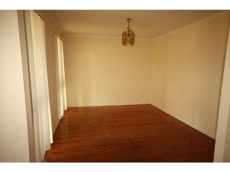 17 Albillo Place, Eschol Park NSW 2558