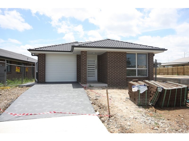 28 Jackson Road, Elderslie NSW 2570