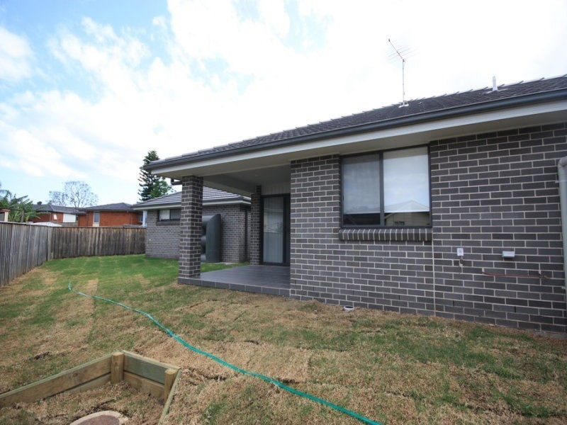 34 Macedon Street, Minto NSW 2566