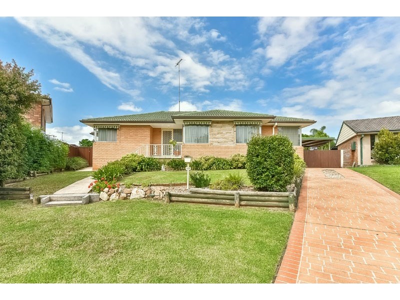10 Ash Place, Bradbury NSW 2560