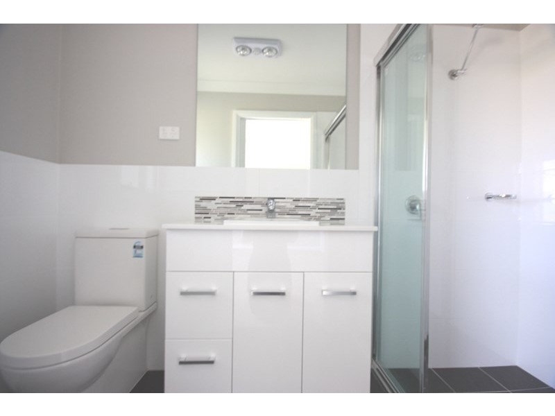 8/29 Lorimer Street, Elderslie NSW 2570