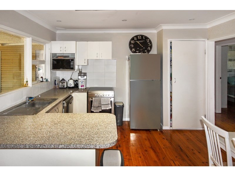 17 Caley Road, Bradbury NSW 2560