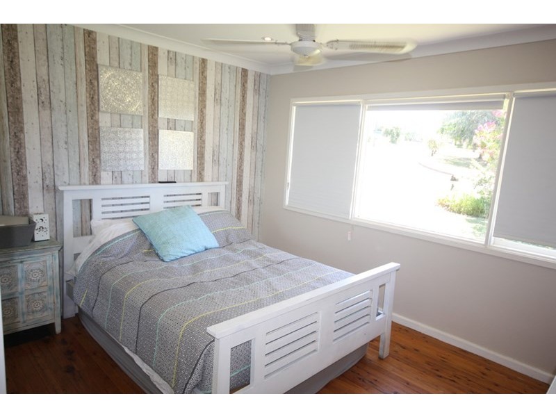 17 Caley Road, Bradbury NSW 2560