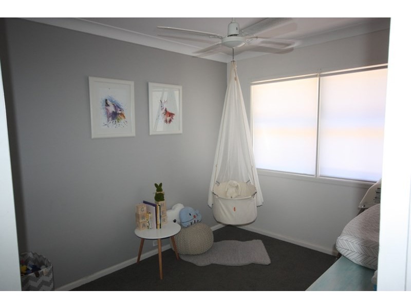 17 Caley Road, Bradbury NSW 2560