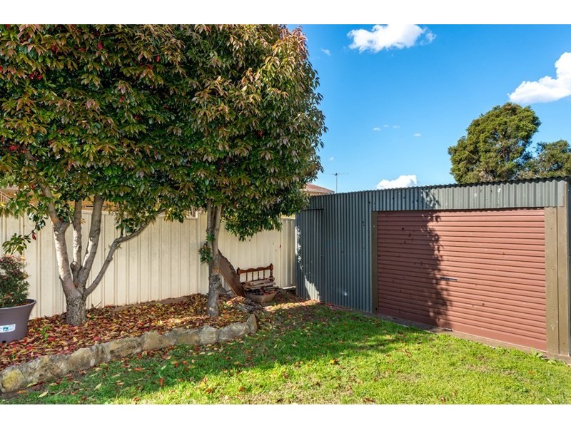 32 Owen Stanley Street, Glenfield NSW 2167