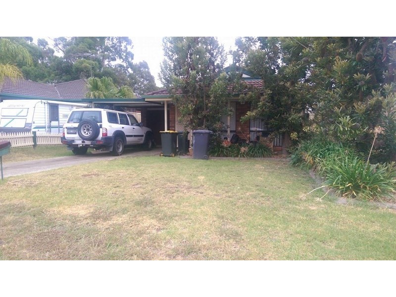 18 Cusack Place, St Helens Park NSW 2560