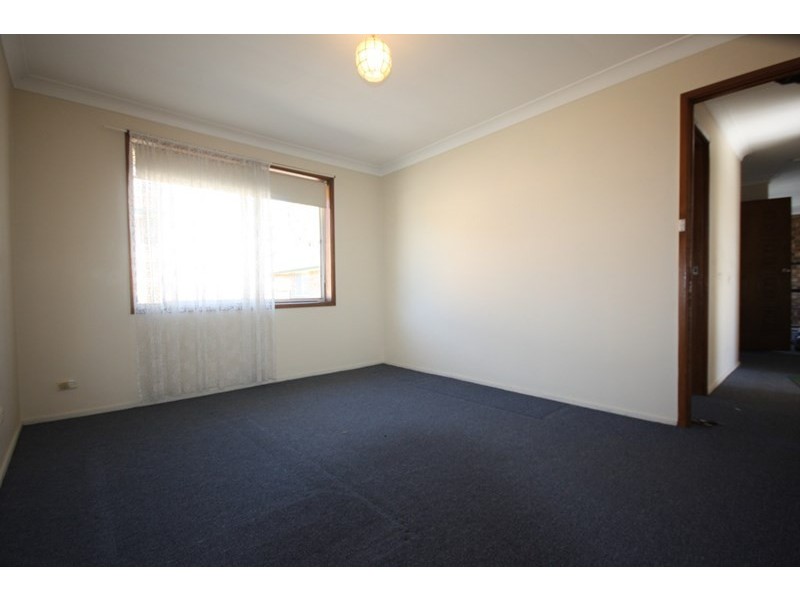 11/10 Bensley Road, Macquarie Fields NSW 2564
