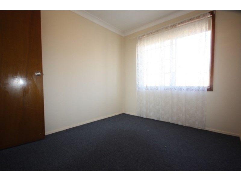11/10 Bensley Road, Macquarie Fields NSW 2564