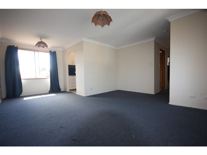 11/10 Bensley Road, Macquarie Fields NSW 2564