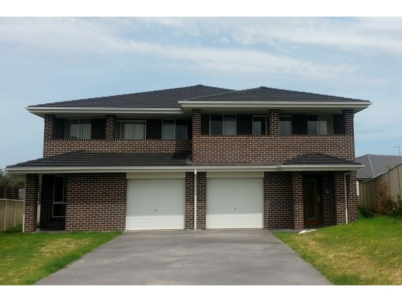 2/20 Busch Place, St Helens Park NSW 2560