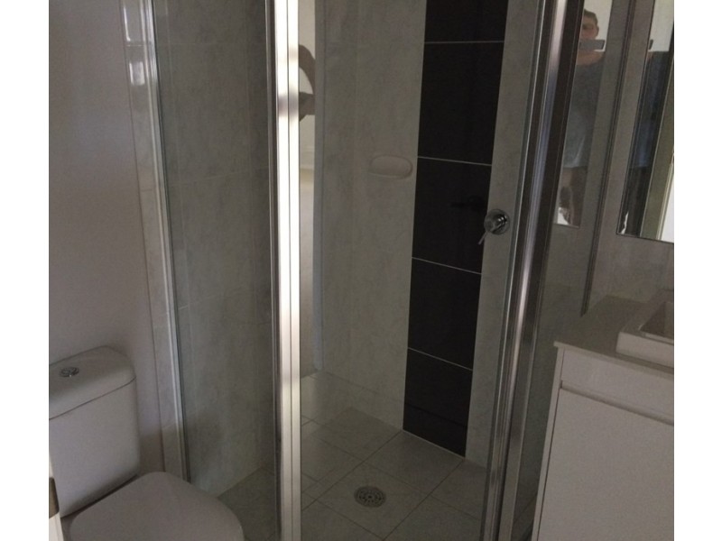 2/20 Busch Place, St Helens Park NSW 2560