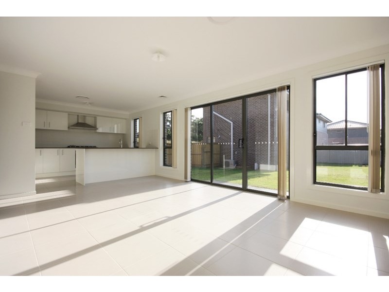 3 Mt Olympus Circuit, Edmondson Park NSW 2174