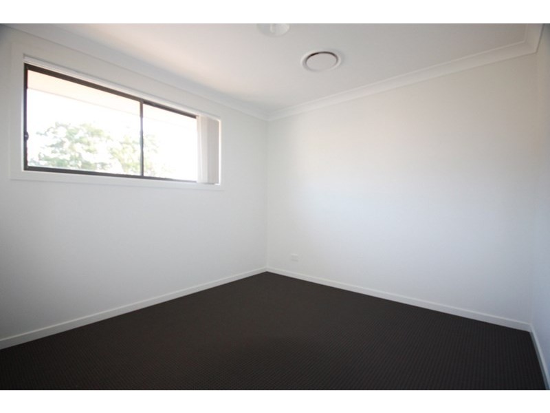 3 Mt Olympus Circuit, Edmondson Park NSW 2174