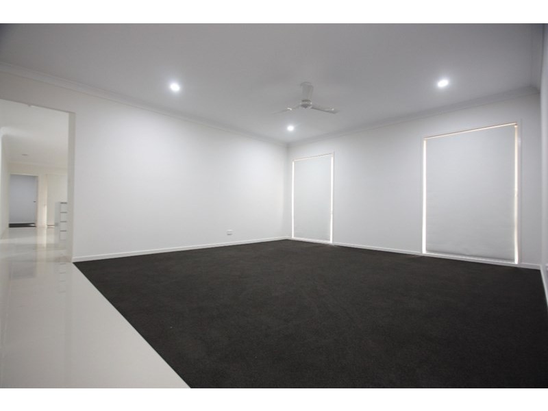 9 Warburn Street, Gregory Hills NSW 2557