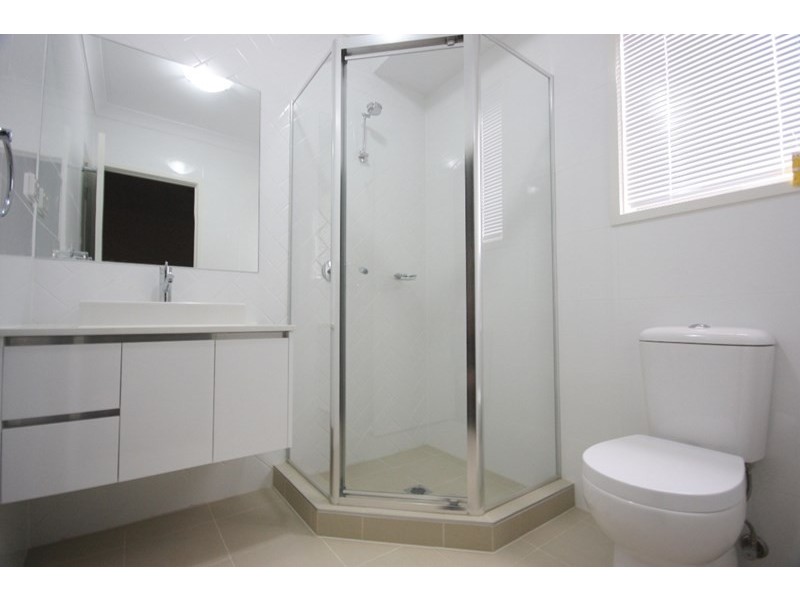 9 Warburn Street, Gregory Hills NSW 2557