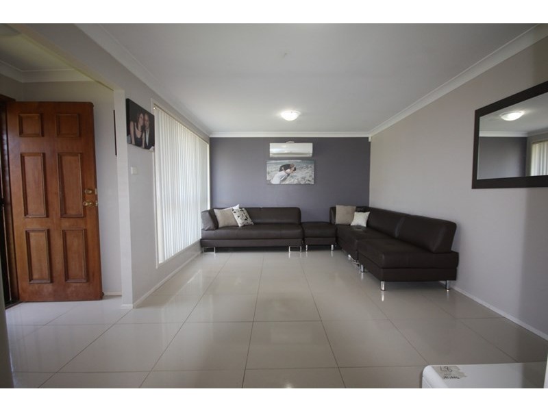 78 Cornelian Avenue, Eagle Vale NSW 2558