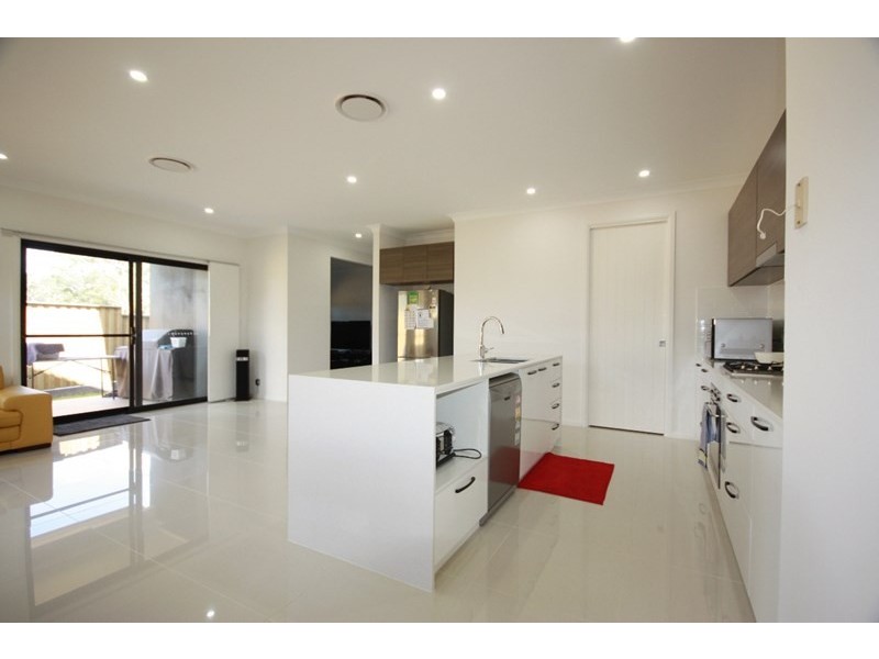 17 Vega Street, Campbelltown NSW 2560