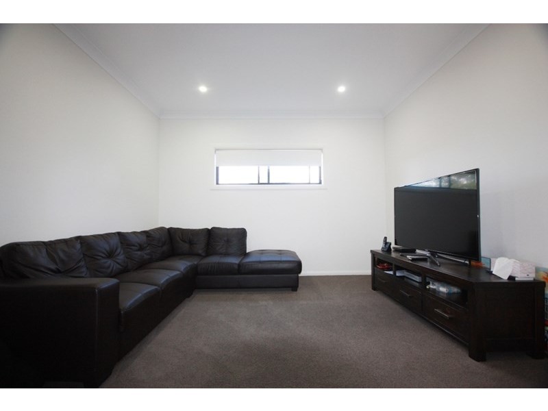 17 Vega Street, Campbelltown NSW 2560