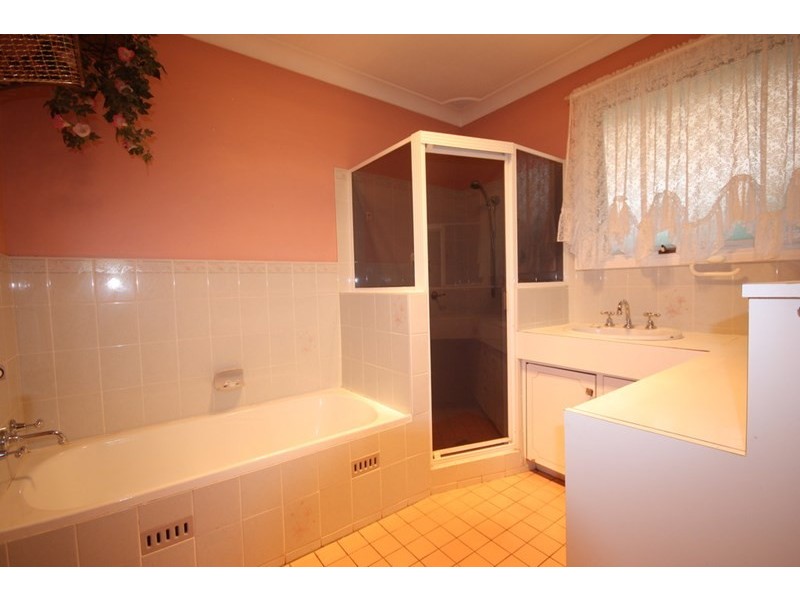 45 The Park Way, Bradbury NSW 2560