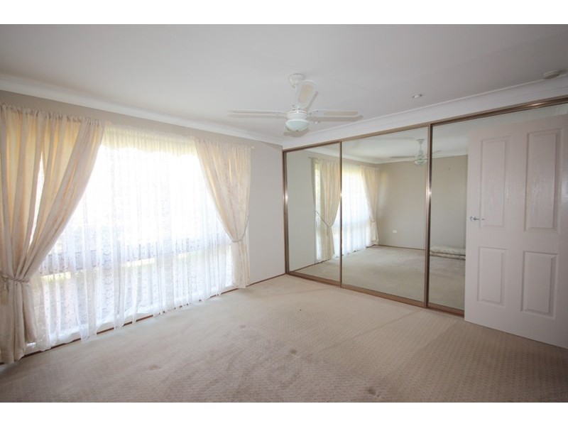 33 Waminda Avenue, Campbelltown NSW 2560