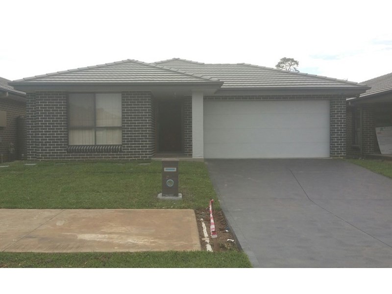 18 Millman Street, Spring Farm NSW 2570