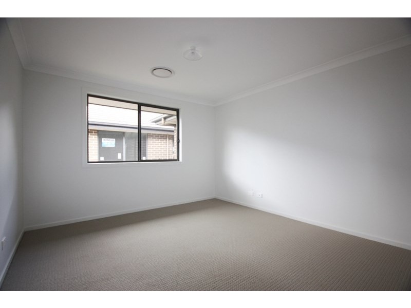 18 Millman Street, Spring Farm NSW 2570