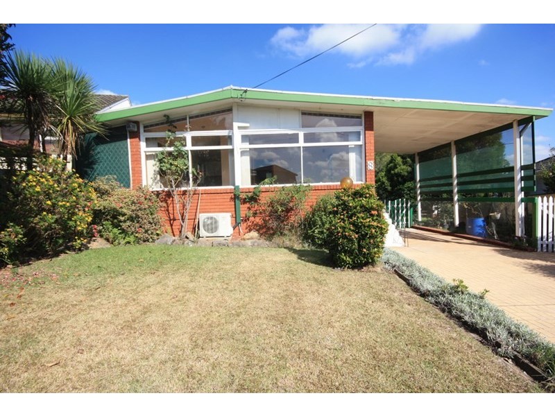 8 Coolah Avenue, Campbelltown NSW 2560