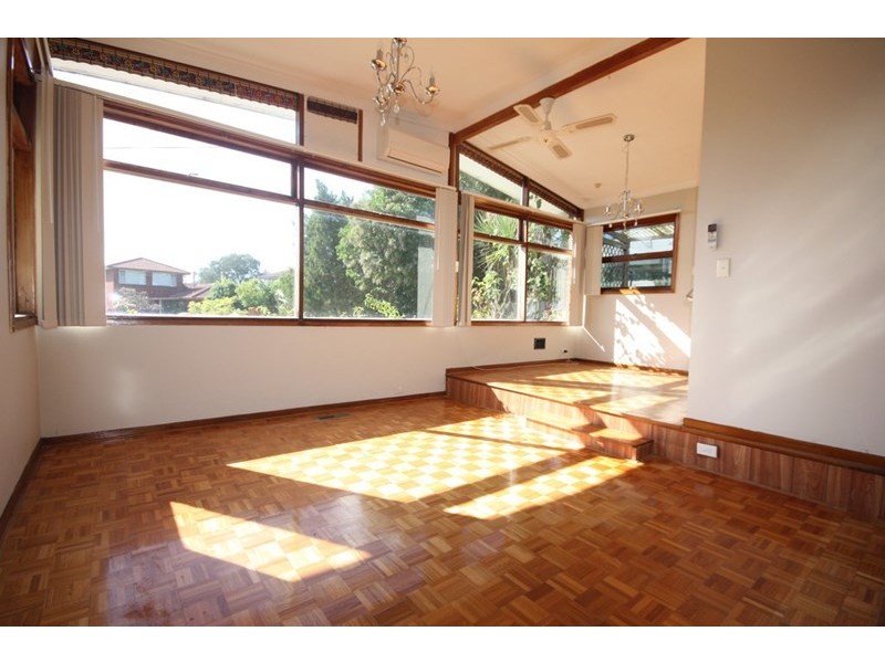 8 Coolah Avenue, Campbelltown NSW 2560