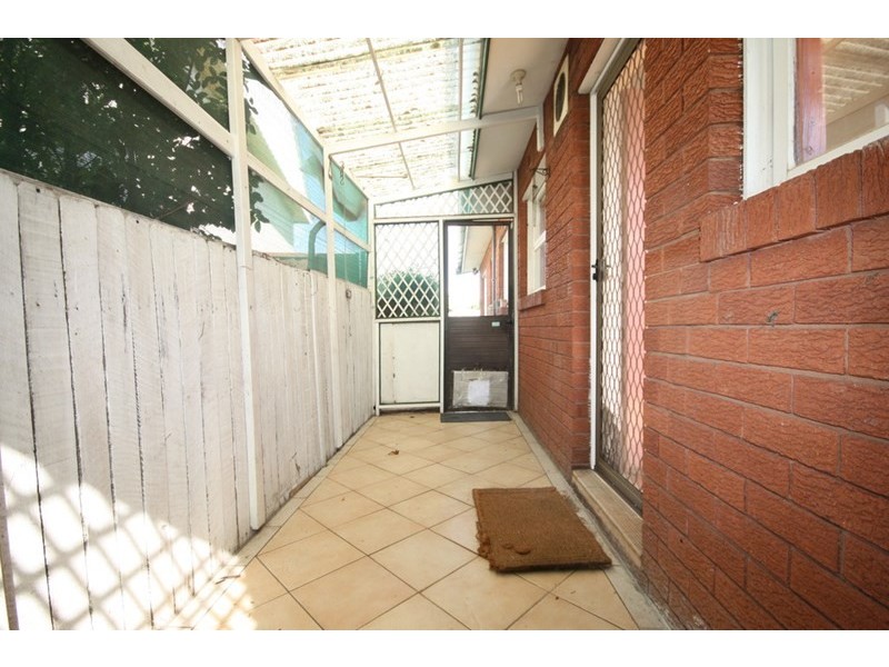 8 Coolah Avenue, Campbelltown NSW 2560