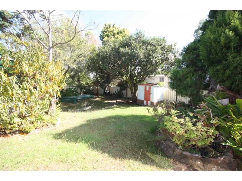 8 Coolah Avenue, Campbelltown NSW 2560