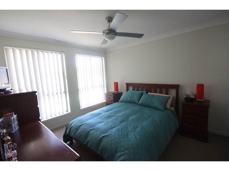 5 Lorikeet Street, Gregory Hills NSW 2557