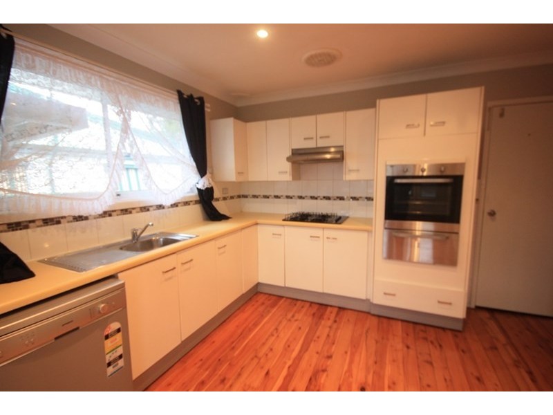 27 Darwin Road, Campbelltown NSW 2560