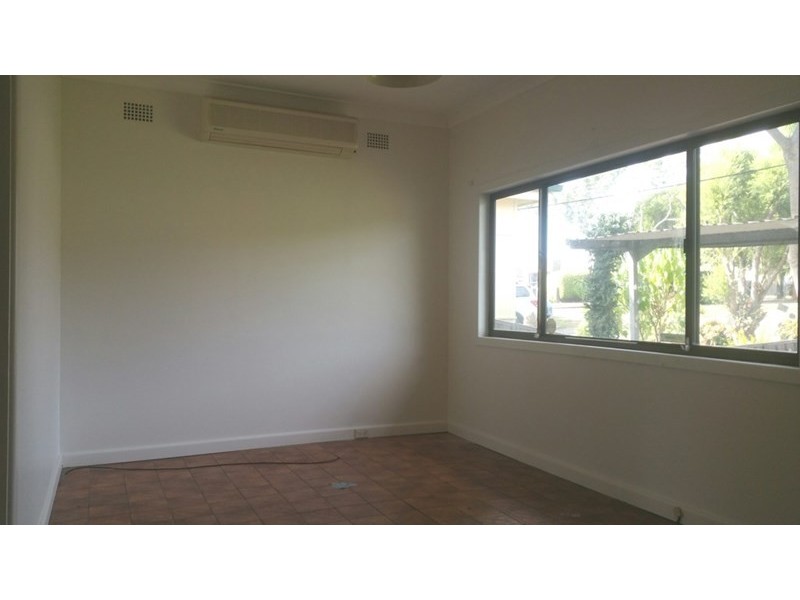 25 Euroka Street, Ingleburn NSW 2565