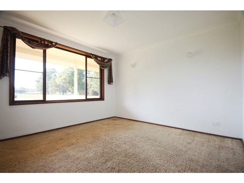 156 Macarthur Road, Elderslie NSW 2570