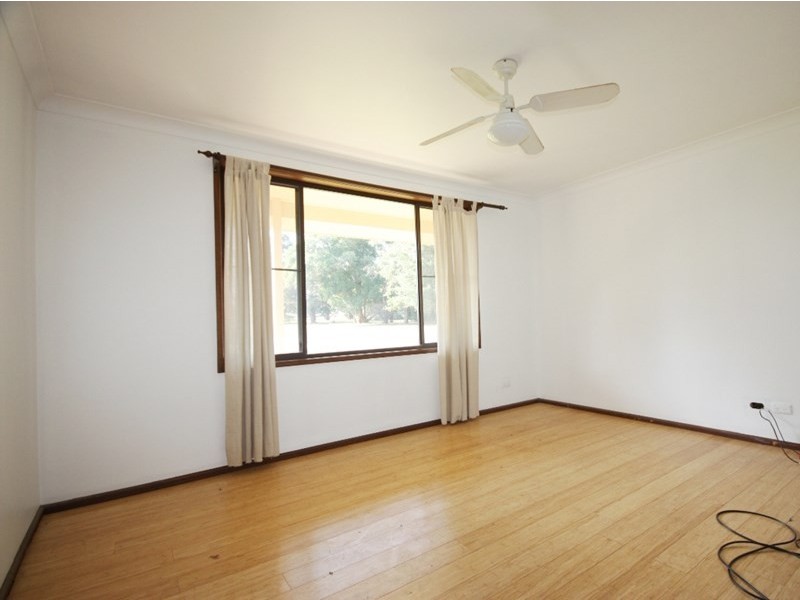 156 Macarthur Road, Elderslie NSW 2570