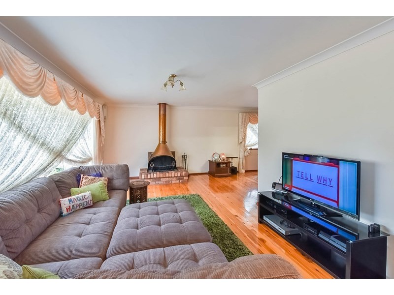 48 Athel Tree Crescent, Bradbury NSW 2560