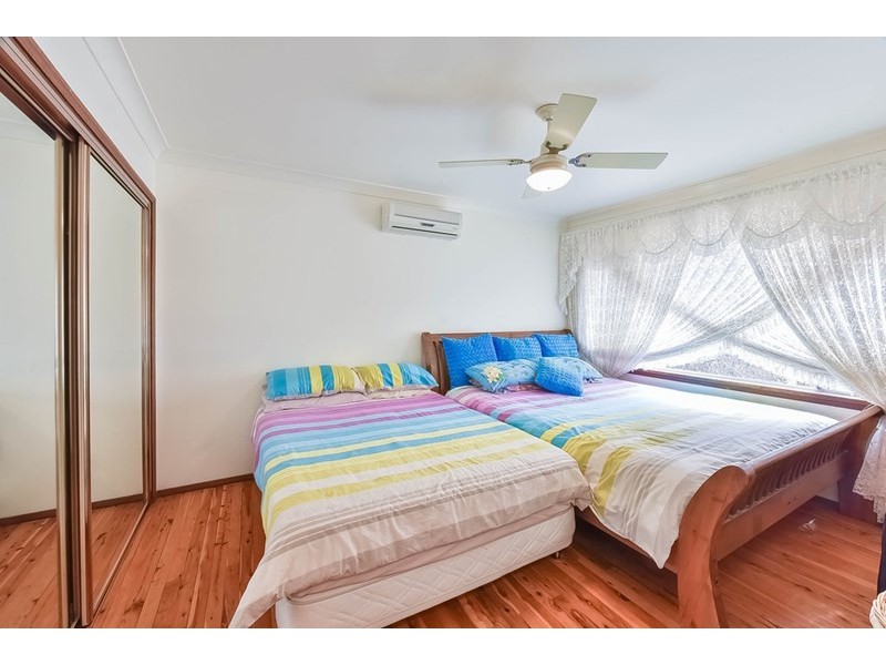48 Athel Tree Crescent, Bradbury NSW 2560